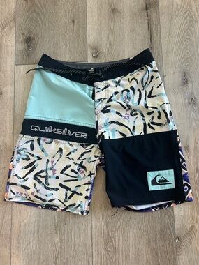 Boys Quicksilver Board Shorts